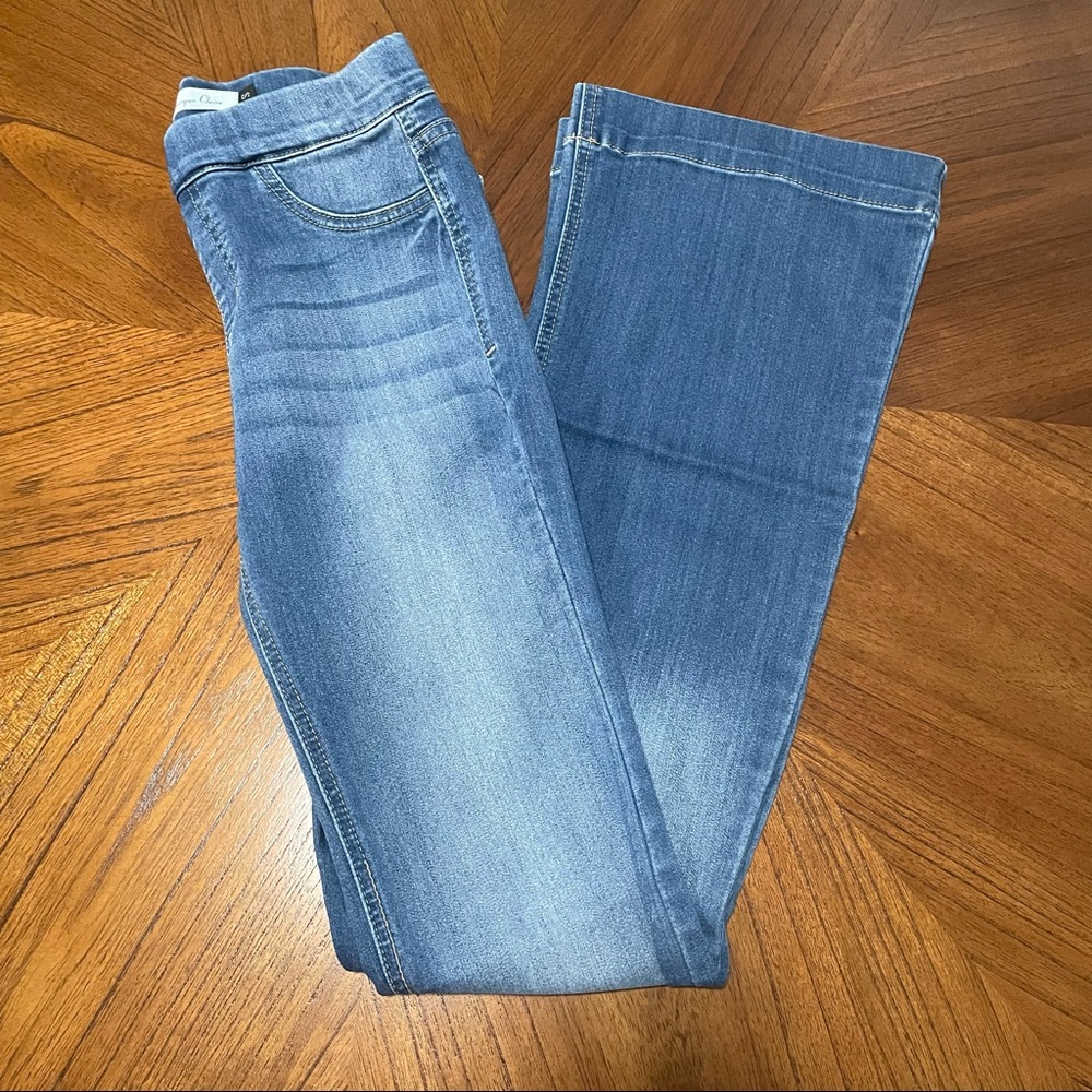 Cello Medium Wash Flared Jeggings Size Small